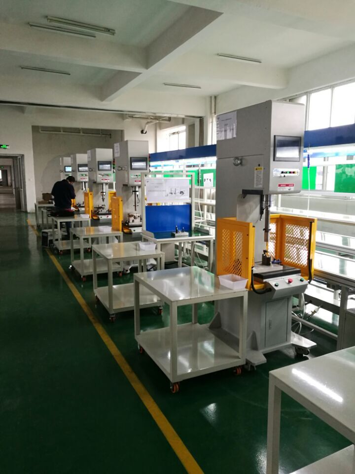 【產(chǎn)品】 精密電子伺服壓裝機投放市場受到歡迎